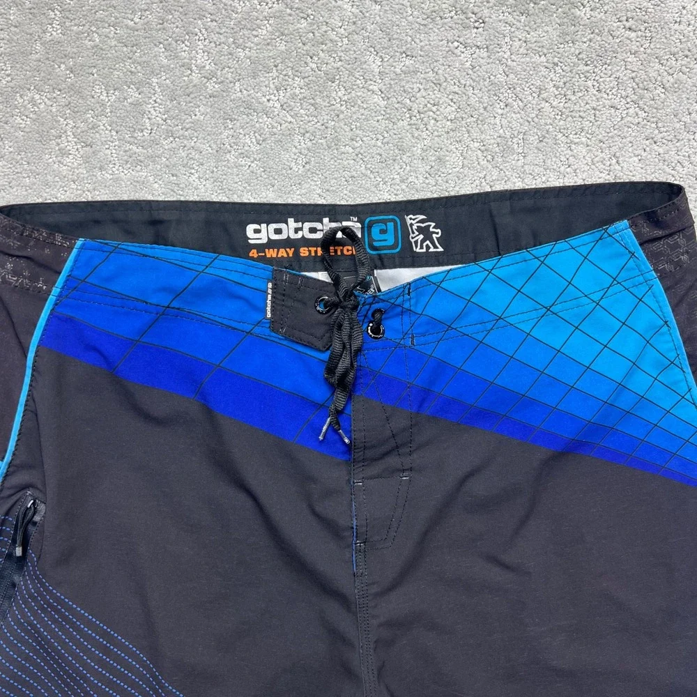 Y2k Gotcha Mens Board Shorts Sz 38 Black Blue Geometric 4-Way Stretch Swim Surf